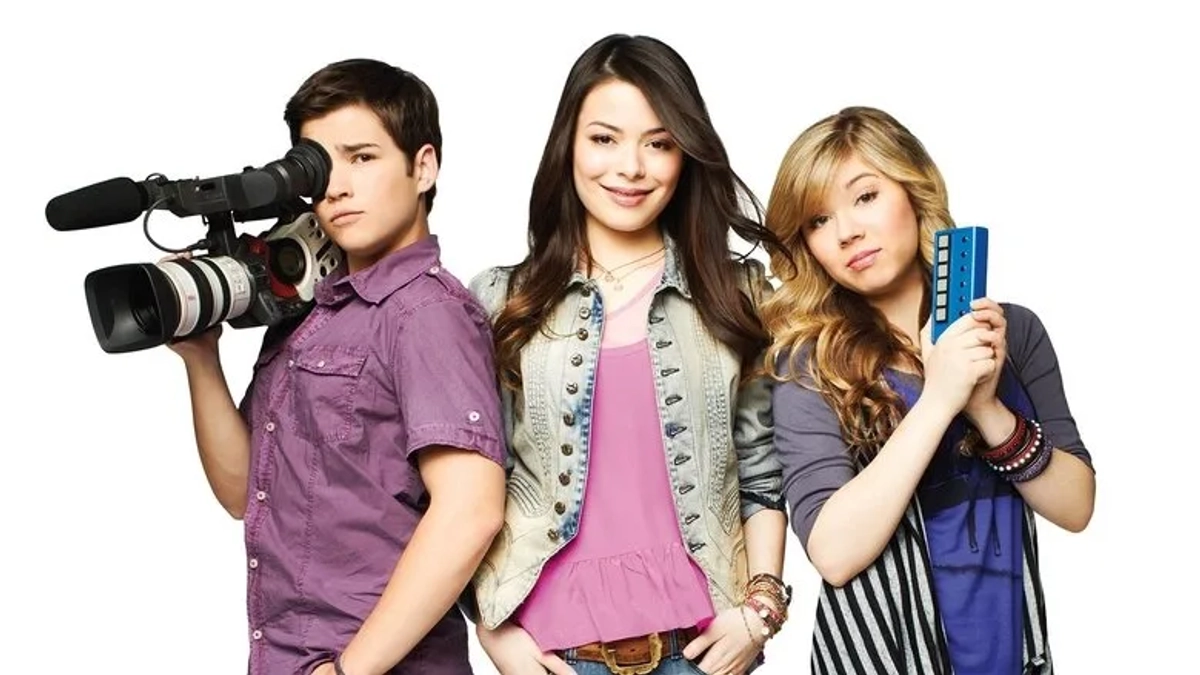 Cô Bé Internet Carly (Phần 2) (iCarly (Season 2))