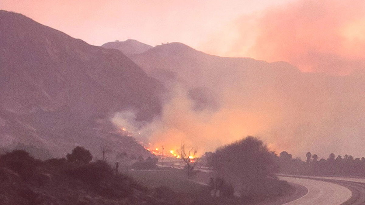Đám Cháy Ở Thung Lũng Ojai (Burning Ojai: Our Fire Story)
