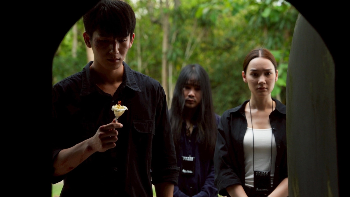 Ta Khon: Quỷ Đội Lốt Người (Ta Khon : The Cursed Mask)